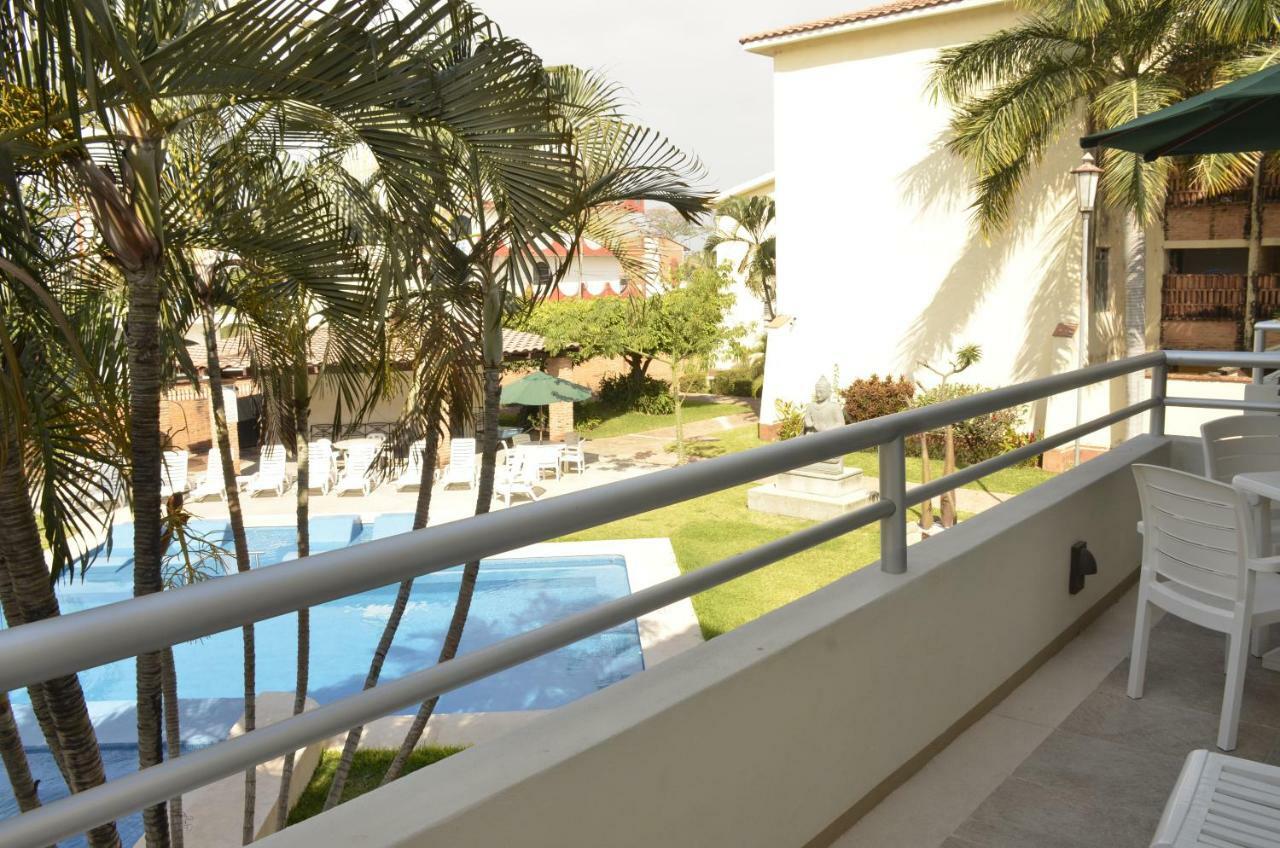 Zenharmony Suites Пуерто Валярта Екстериор снимка